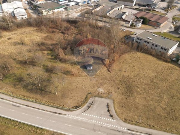 terreno agricolo in vendita a Belluno in zona Cusighe