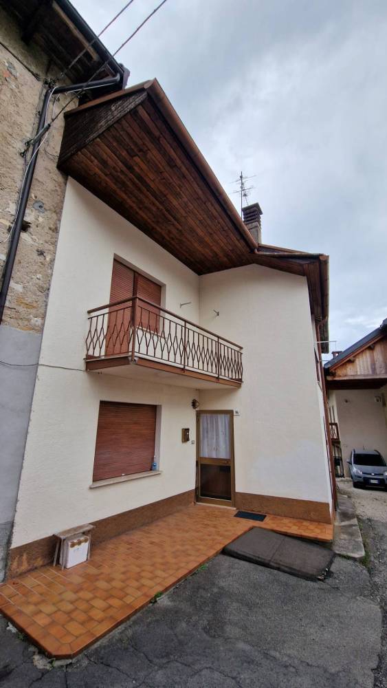 casa indipendente in vendita a Belluno