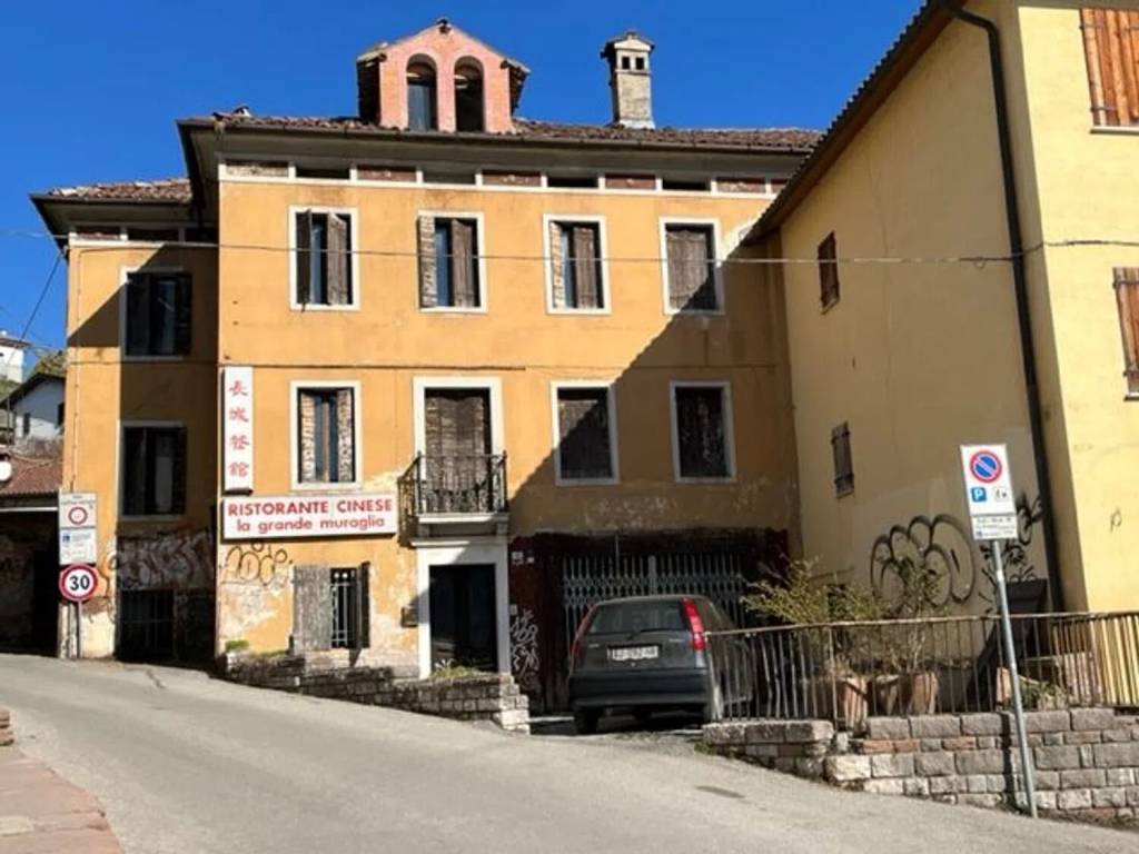 appartamento in vendita a Belluno in zona Borgo Prà