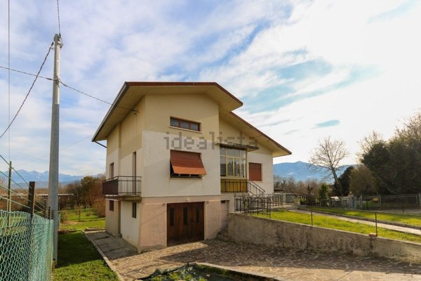 casa indipendente in vendita a Belluno in zona Centro Storico