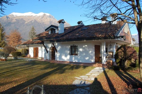 casa indipendente in vendita a Belluno