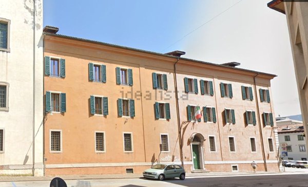intera palazzina in vendita a Belluno in zona Centro Storico
