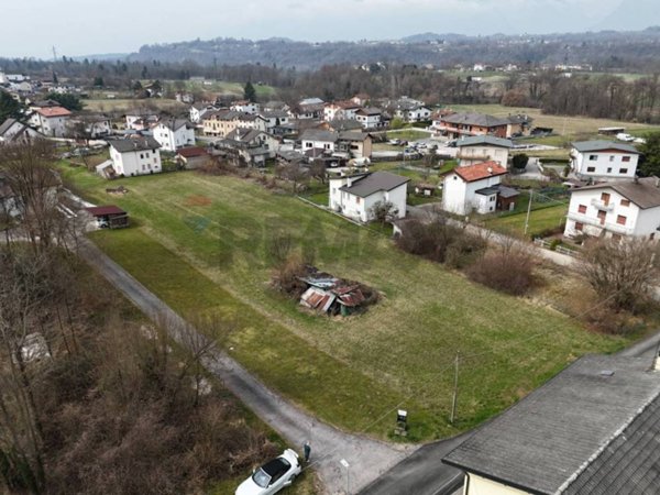 terreno edificabile in vendita a Belluno in zona Visome