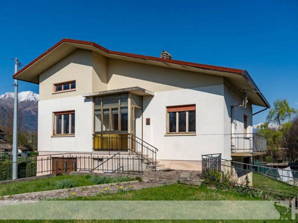 casa indipendente in vendita a Belluno in zona Centro Storico