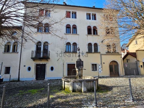 appartamento in vendita a Belluno in zona Centro Storico
