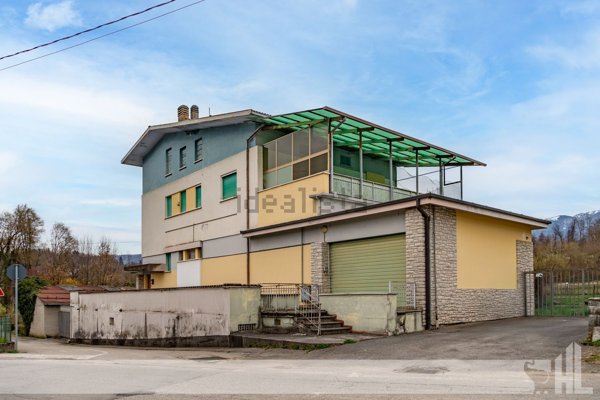 casa indipendente in vendita a Belluno in zona Visome