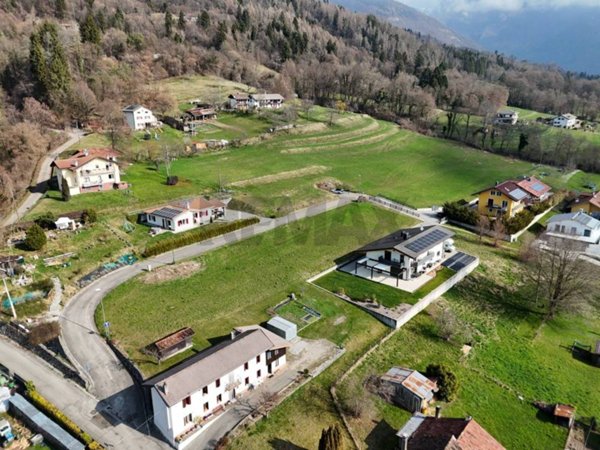 terreno edificabile in vendita a Belluno in zona Tisoi