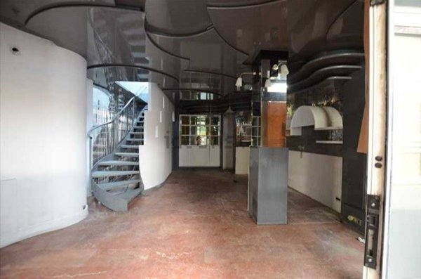 locale commerciale in vendita a Belluno