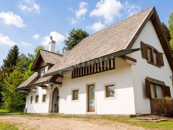 casa indipendente in vendita a Belluno in zona Sala