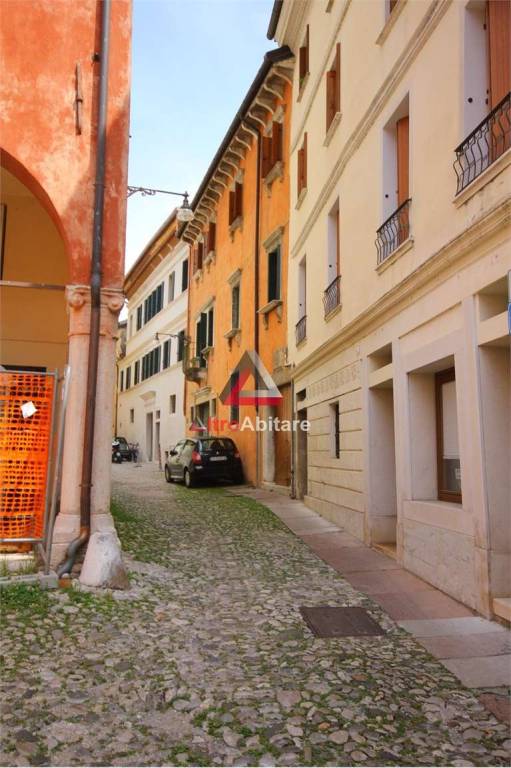 appartamento in vendita a Belluno in zona Centro Storico