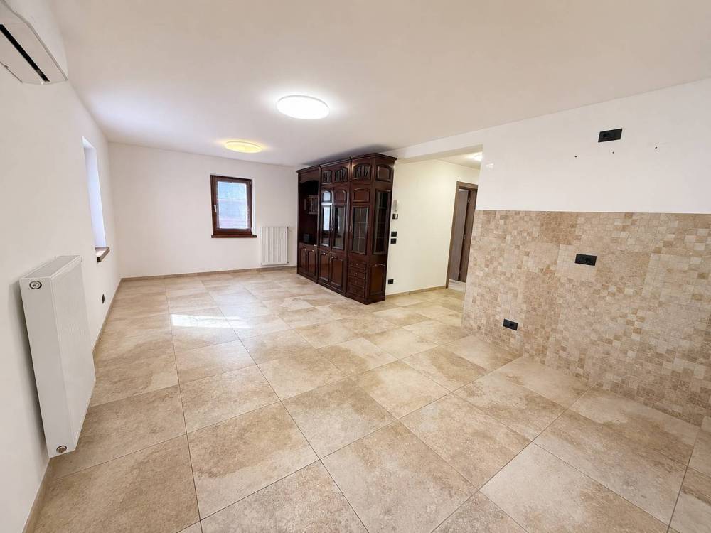 casa indipendente in vendita a Belluno in zona Bes