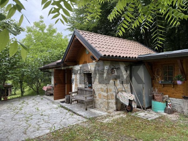 casa indipendente in vendita a Belluno in zona Cet