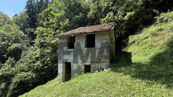 baita in vendita a Belluno in zona Tisoi