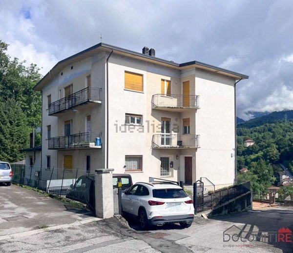 appartamento in vendita a Belluno in zona Mussoi