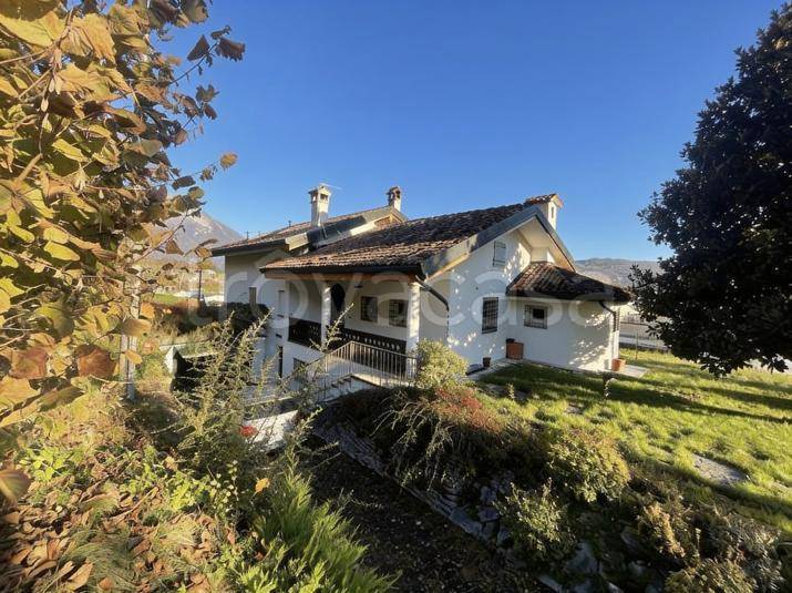 casa indipendente in vendita a Belluno in zona Safforze
