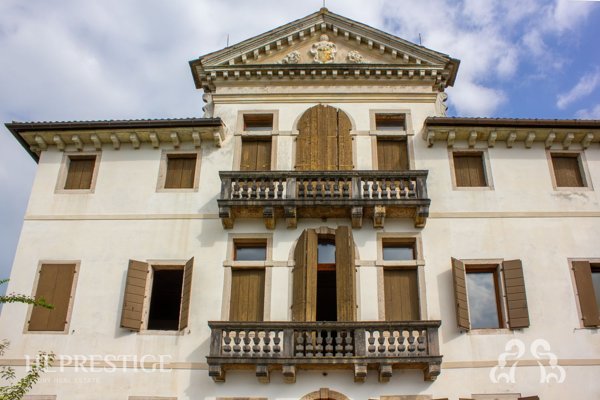 casa indipendente in vendita a Belluno in zona San Lorenzo