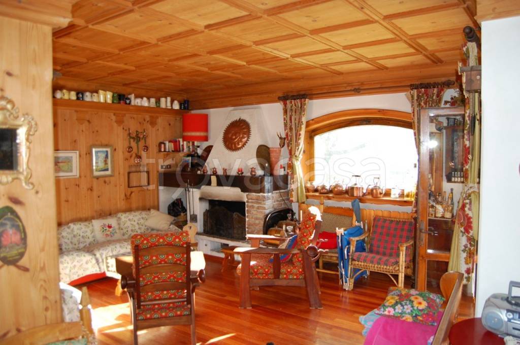 casa indipendente in vendita a Borca di Cadore