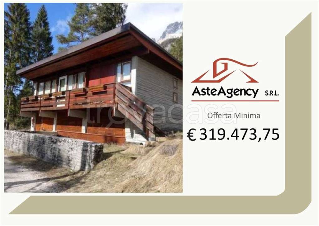 casa indipendente in vendita a Borca di Cadore in zona Corte