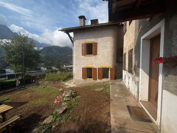 casa indipendente in vendita a Borca di Cadore