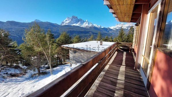 casa indipendente in vendita a Borca di Cadore in zona Corte