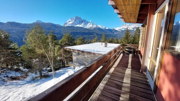 casa indipendente in vendita a Borca di Cadore in zona Corte