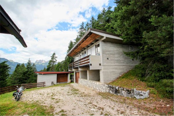 casa indipendente in vendita a Borca di Cadore in zona Corte