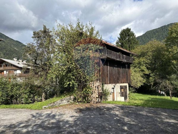 casa indipendente in vendita a Calalzo di Cadore