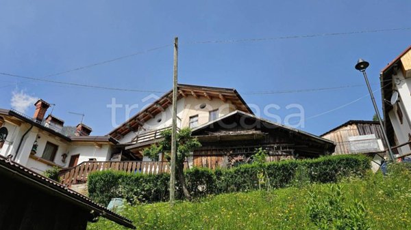 casa indipendente in vendita a Cencenighe Agordino in zona Bogo
