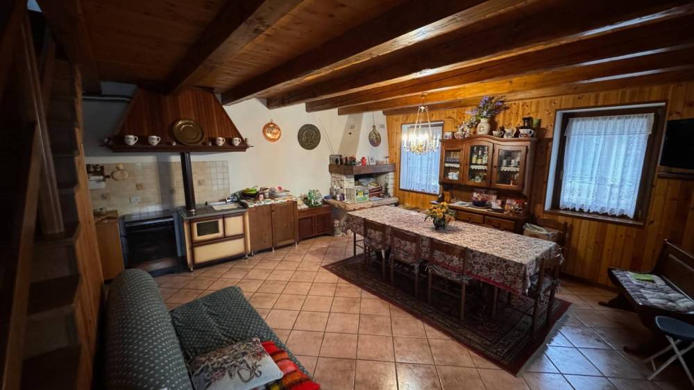 casa indipendente in vendita a Cencenighe Agordino