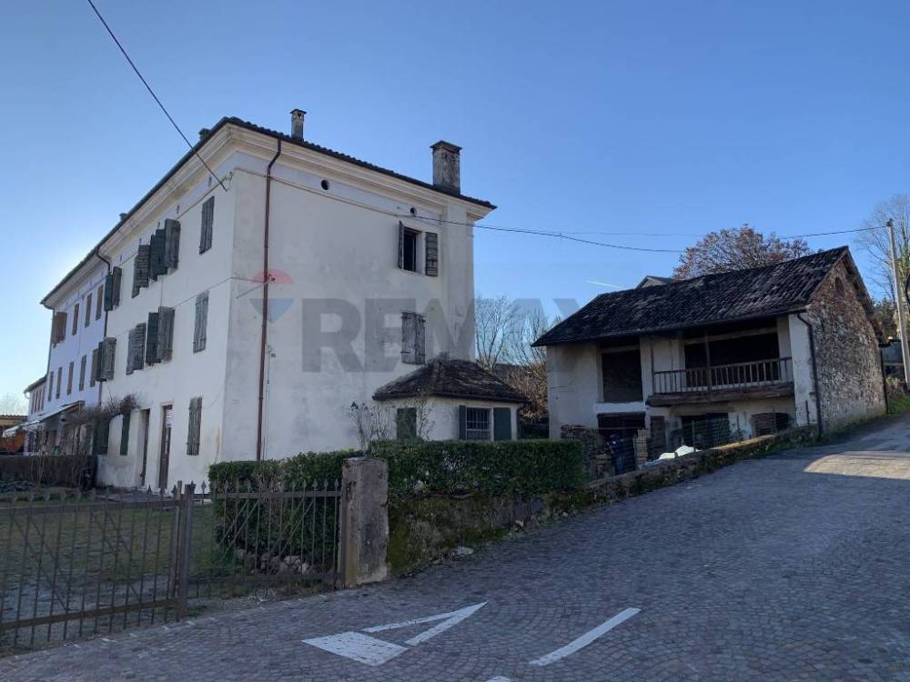 casa indipendente in vendita a Cencenighe Agordino