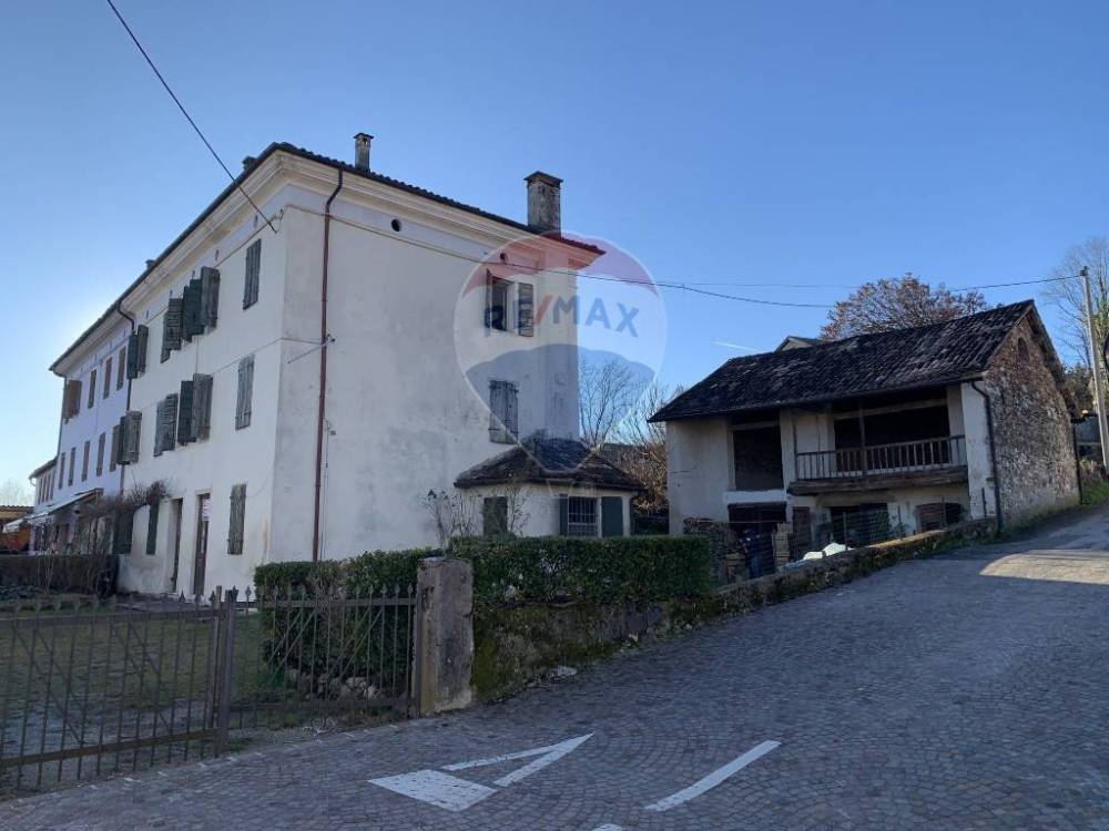 casa indipendente in vendita a Cesiomaggiore in zona Soranzen