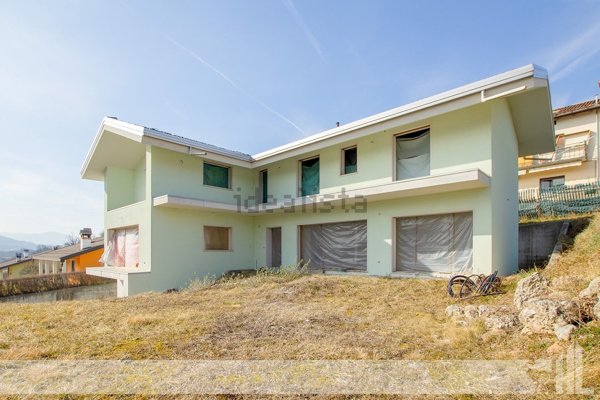 casa indipendente in vendita a Cesiomaggiore in zona Busche