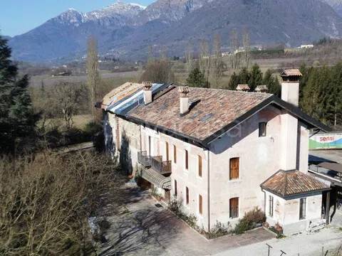 casa indipendente in vendita a Cesiomaggiore