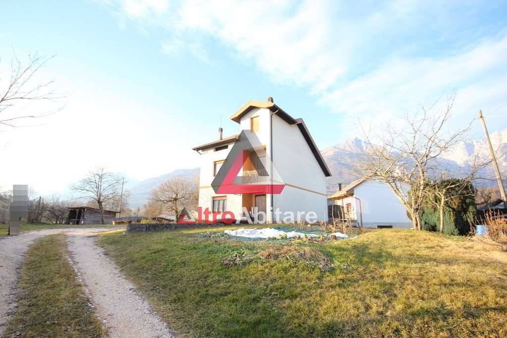 casa indipendente in vendita a Cesiomaggiore in zona Marsiai