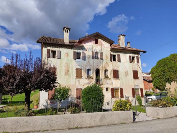 casa indipendente in vendita a Cesiomaggiore in zona Menin