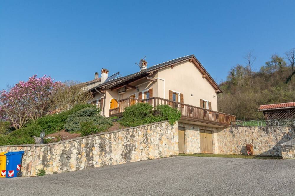 casa indipendente in vendita a Cesiomaggiore