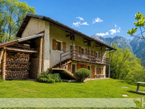casa indipendente in vendita a Cesiomaggiore