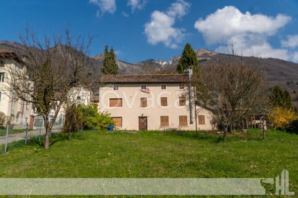 casa indipendente in vendita a Cesiomaggiore in zona Cesio