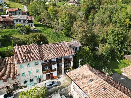 casa indipendente in vendita a Cesiomaggiore in zona Cesio