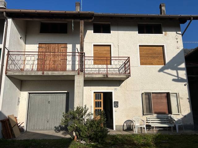 casa indipendente in vendita a Cesiomaggiore in zona Cesio