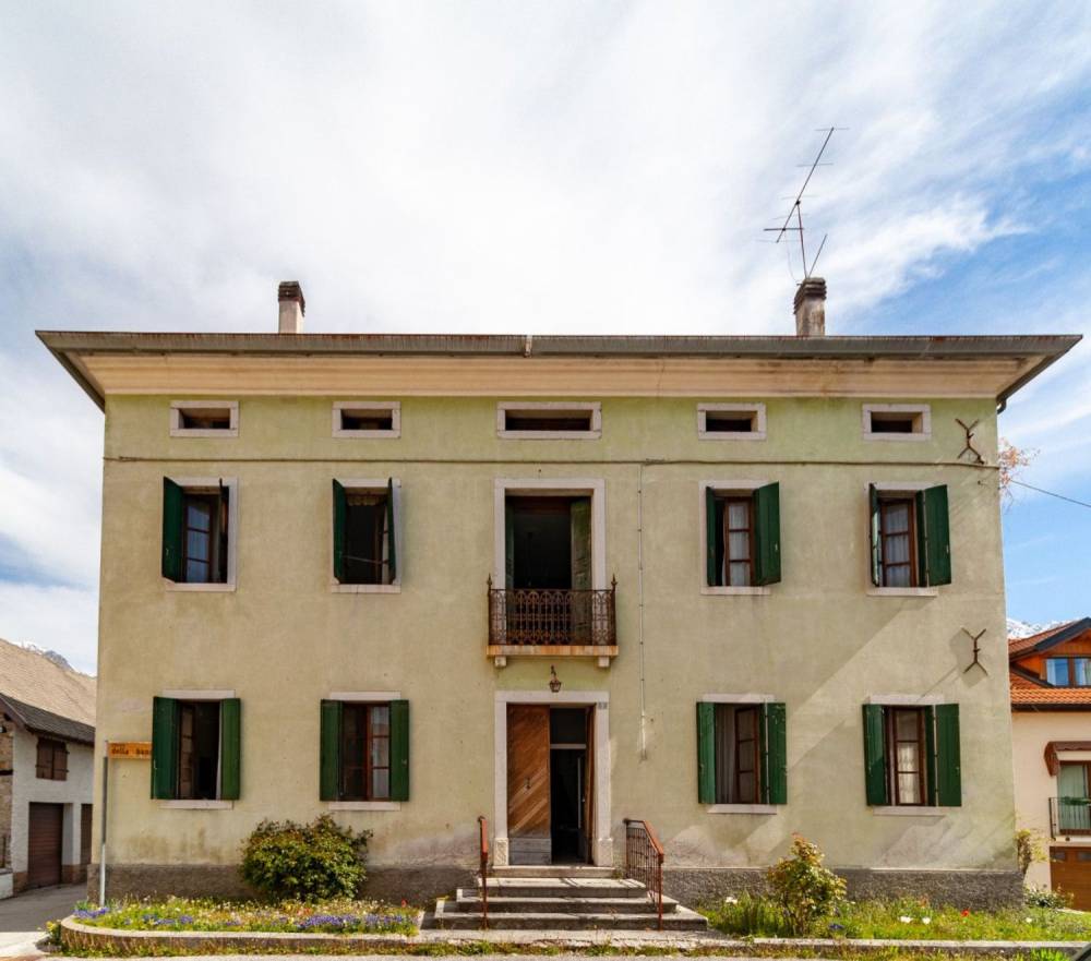 casa indipendente in vendita a Chies d'Alpago