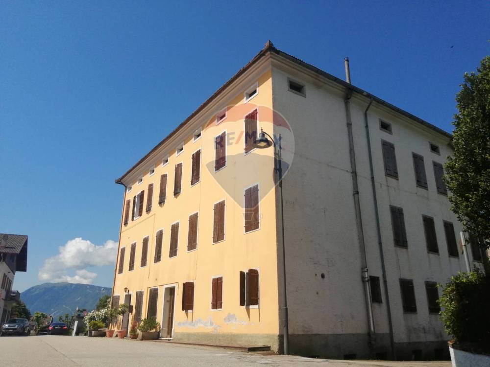 casa indipendente in vendita a Chies d'Alpago