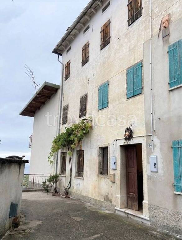 casa indipendente in vendita a Chies d'Alpago in zona Lamosano