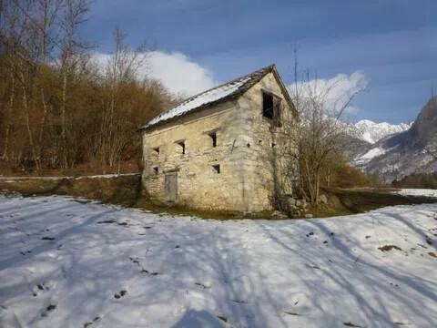 casa indipendente in vendita a Chies d'Alpago