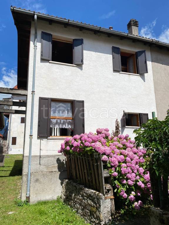 casa indipendente in vendita a Chies d'Alpago