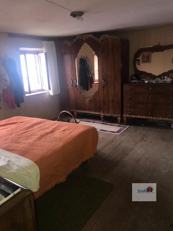 appartamento in vendita a Comelico Superiore in zona Casamazzagno
