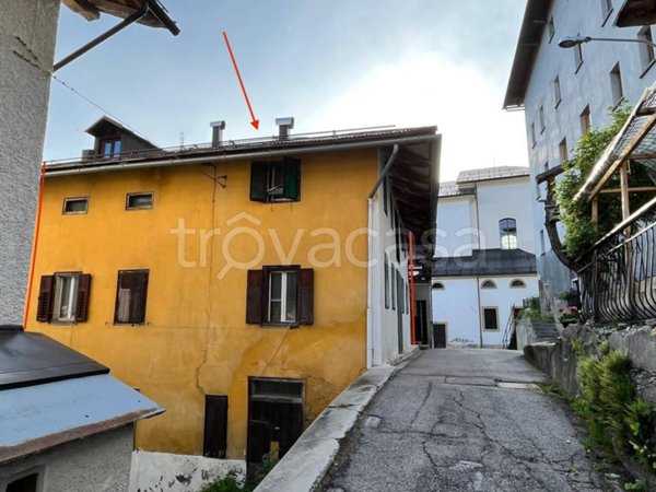 casa indipendente in vendita a Comelico Superiore in zona Casamazzagno