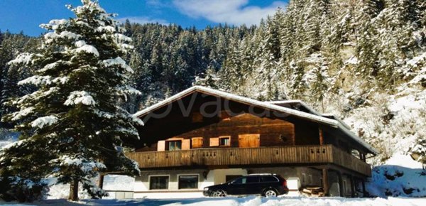 negozio in vendita a Comelico Superiore in zona Casamazzagno