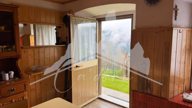 appartamento in vendita a Comelico Superiore in zona Casamazzagno