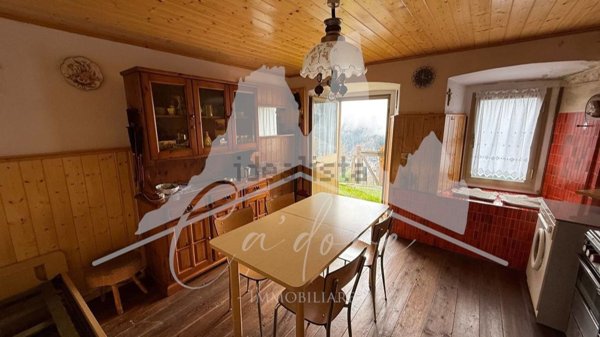 appartamento in vendita a Comelico Superiore in zona Casamazzagno